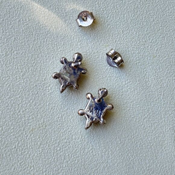 Navajo Handmade Sterling Silver Purple Sugilite Turtle Small Earrings Signed MM - Picture 3 of 4